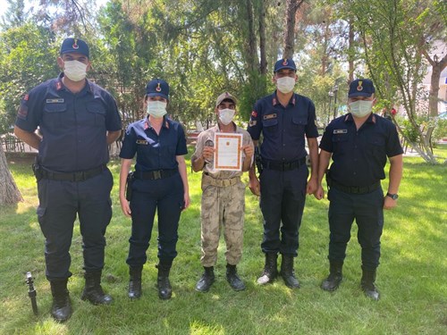 KÂHTALI SİNAN'IN GÖNÜLLÜ ASKERLİK TALEBİ İÇİN YEMİN TÖRENİ DÜZENLENDİ